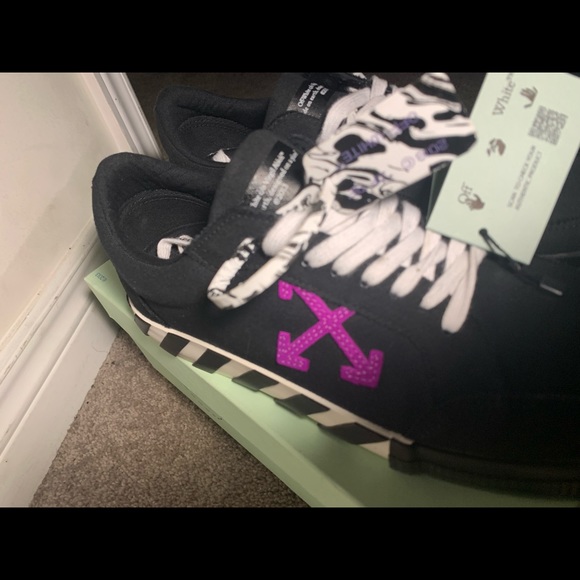 Off white designer converses. - Picture 2 of 4